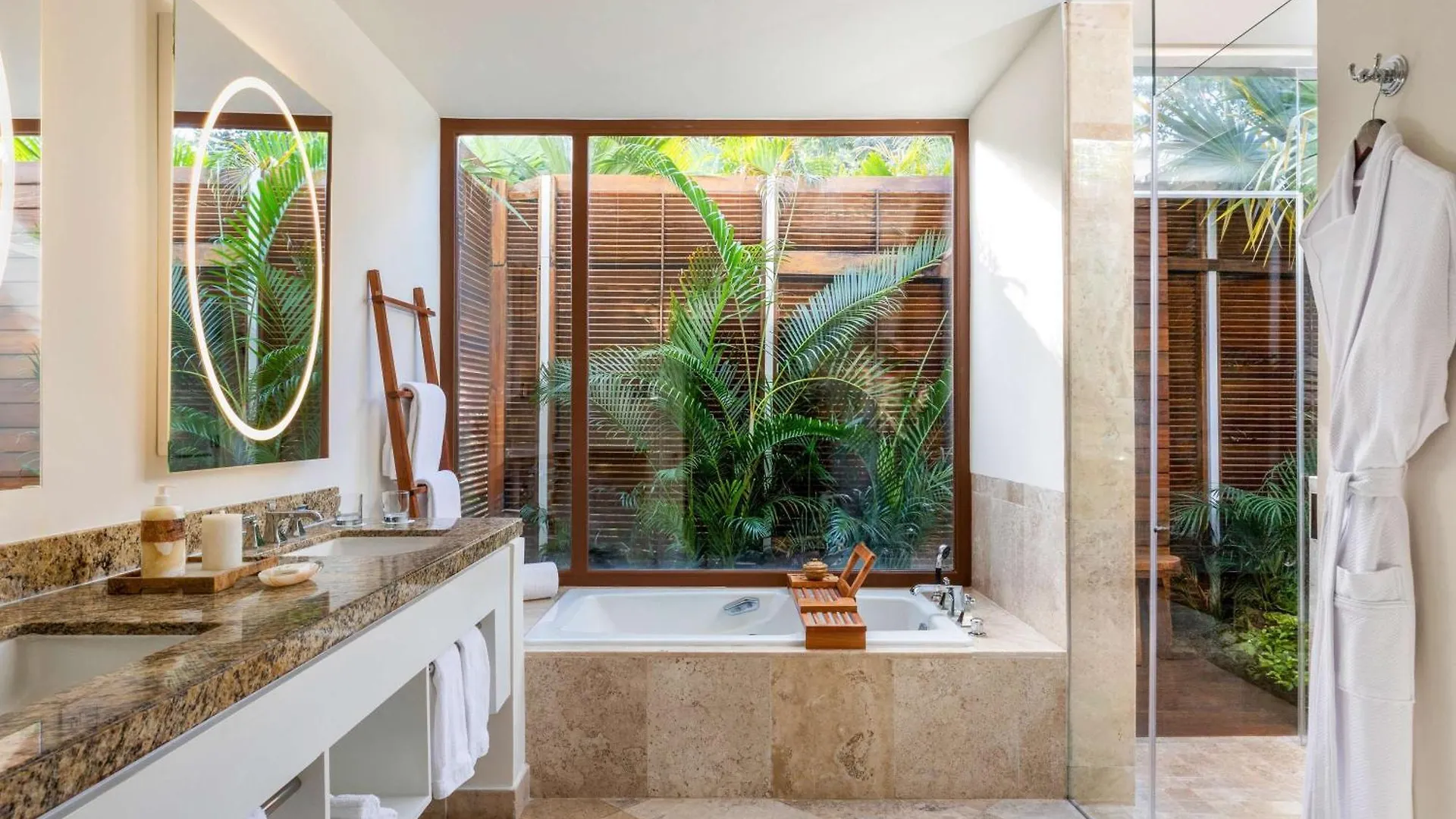 Lafitte Fairmont Mayakoba